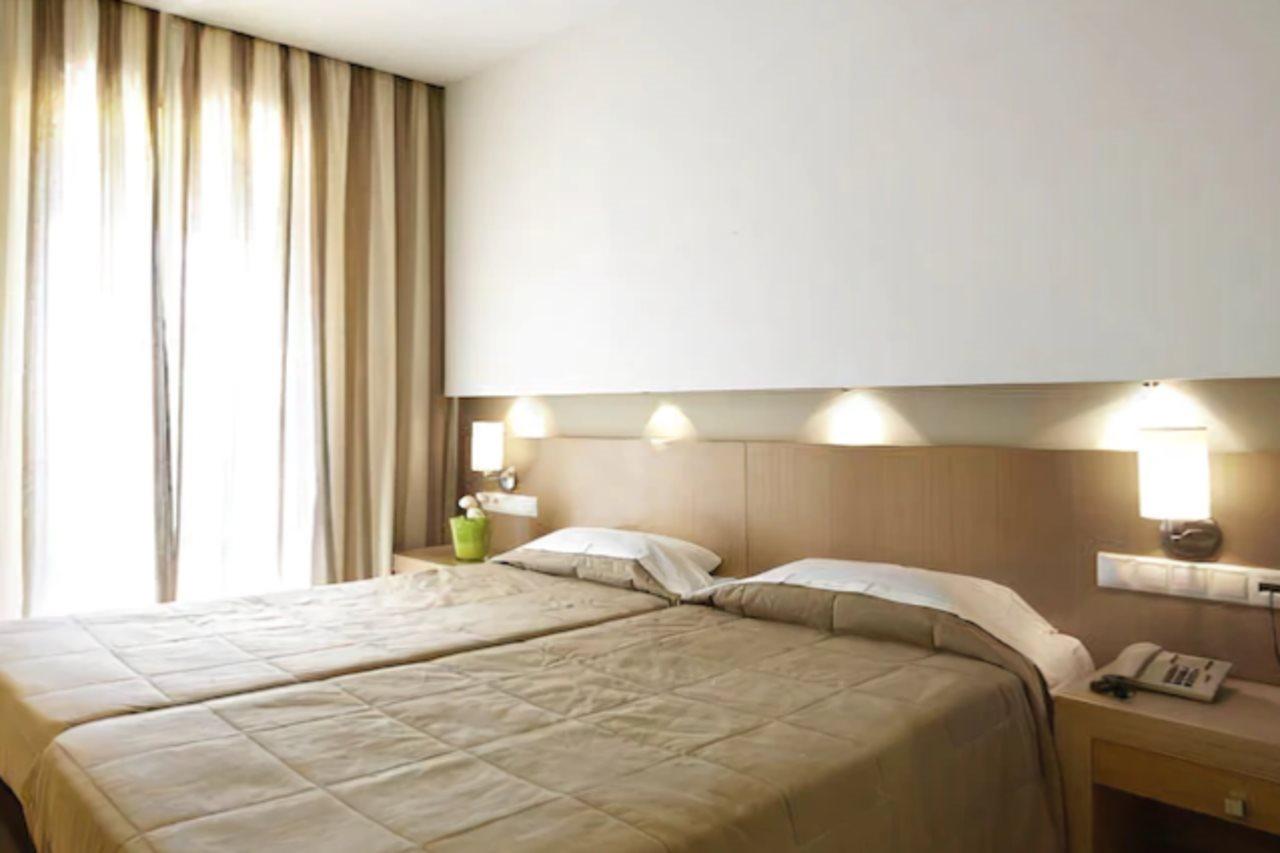 Astoria Hotel 트롤로스 외부 사진